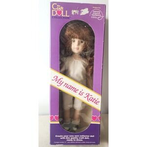 Vintage 1992 Craft Doll Katie Green Eyes Auburn long wavy hair  New/Old Stock